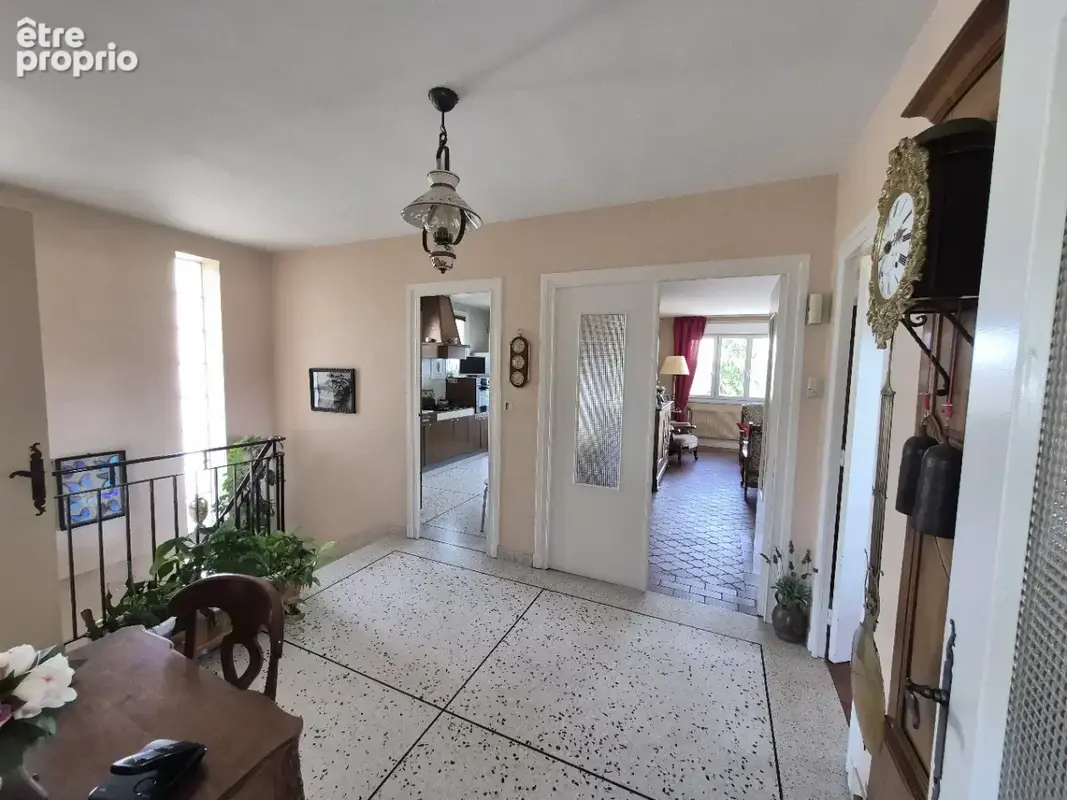 Grande maison de famille 7 pièces avec grand jardin - photo 22