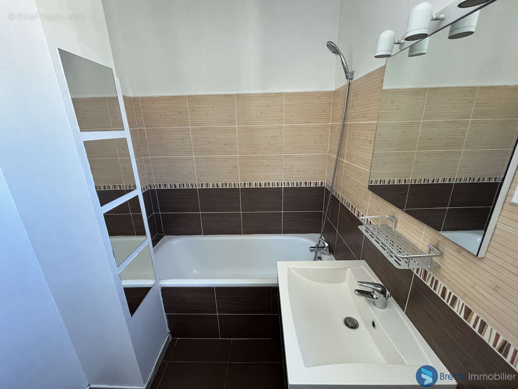 Toulon ouest - appartement t2 residence securisee - balcon - photo 7