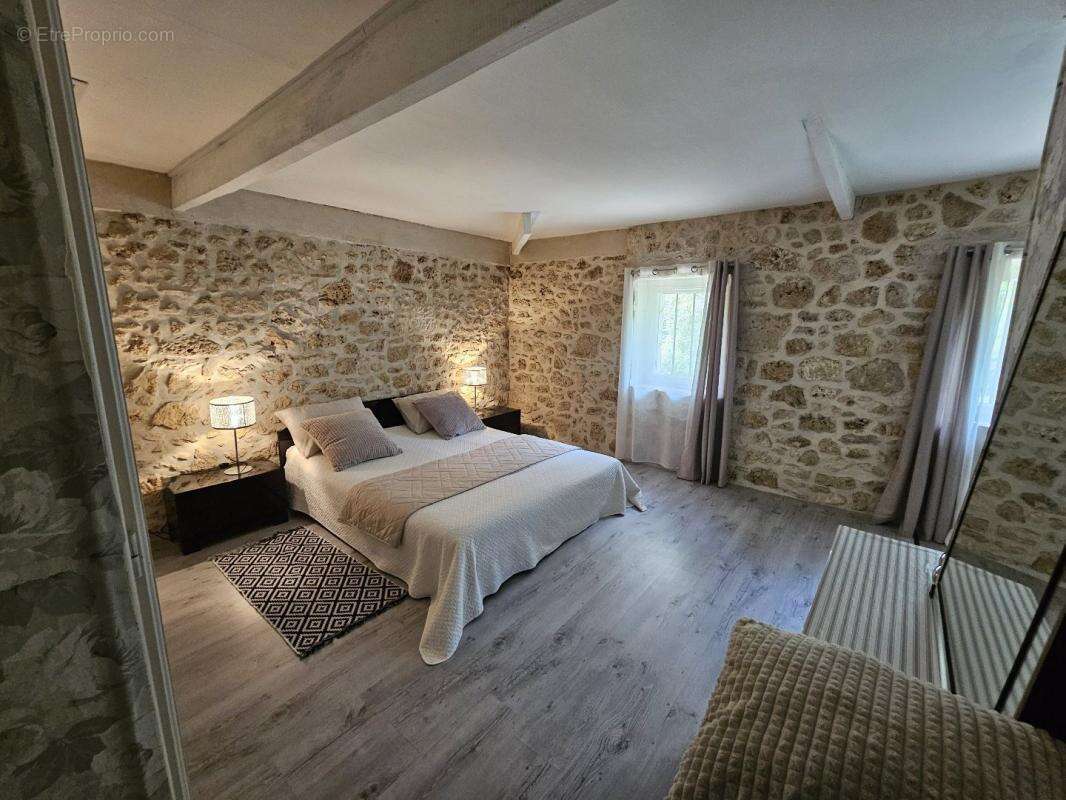 Maison à SEMPESSERRE