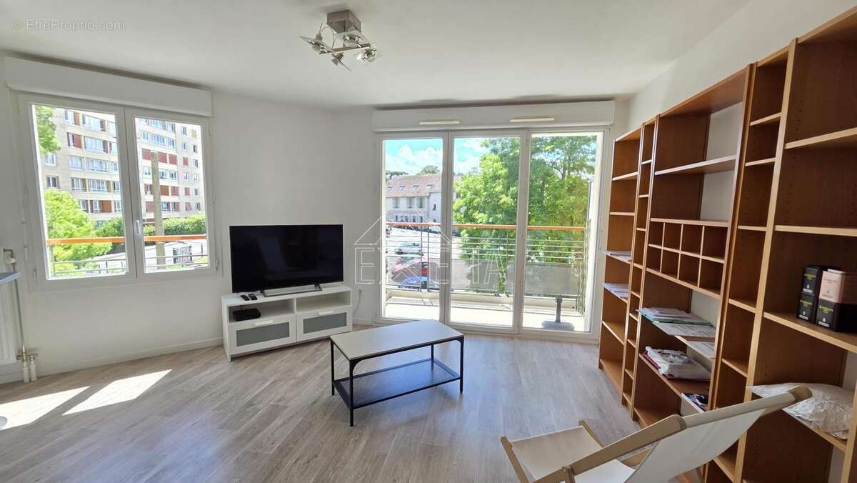 Appartement à MANTES-LA-JOLIE