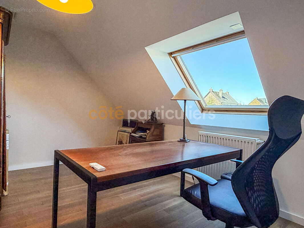 Maison récente à Saint-Gilles - photo 17