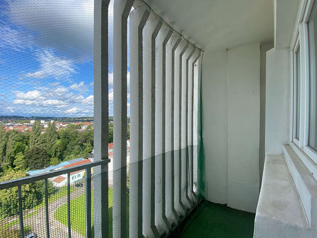 Appartement à AUDINCOURT