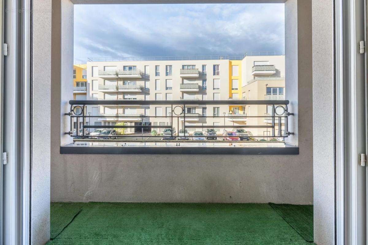 Appartement à PERSAN