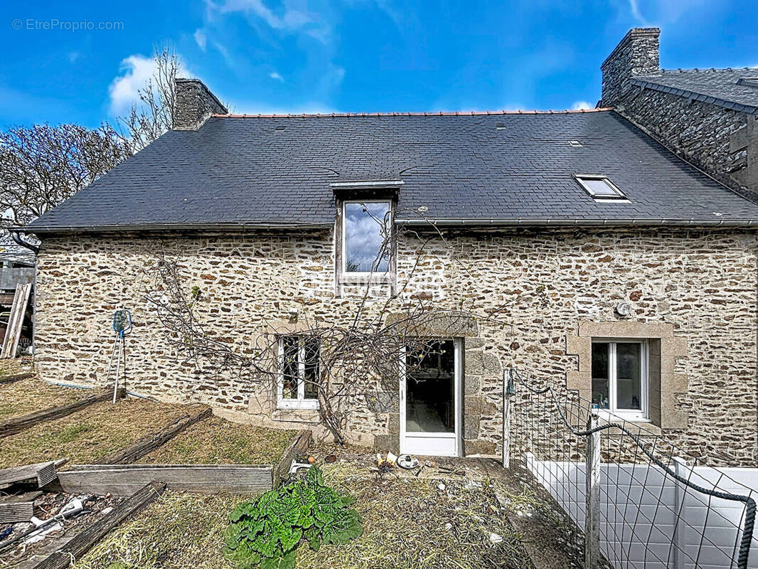 Maison à DINAN