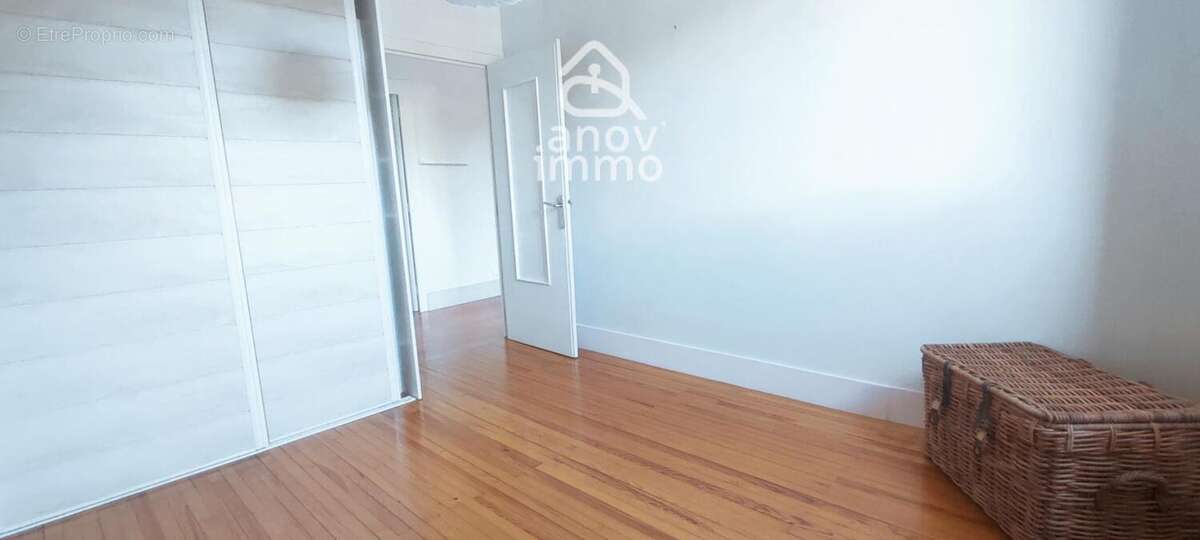 Appartement à SAINT-MARTIN-D'URIAGE