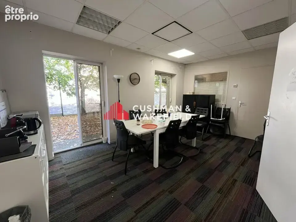 Commerce 500 m² à vendre à Toulouse (31500) - photo 3