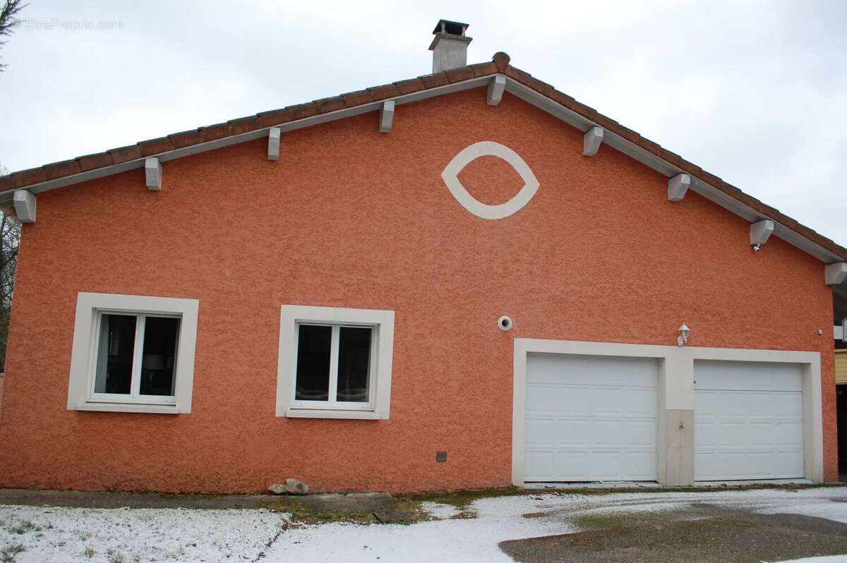 Maison à ATTIGNAT