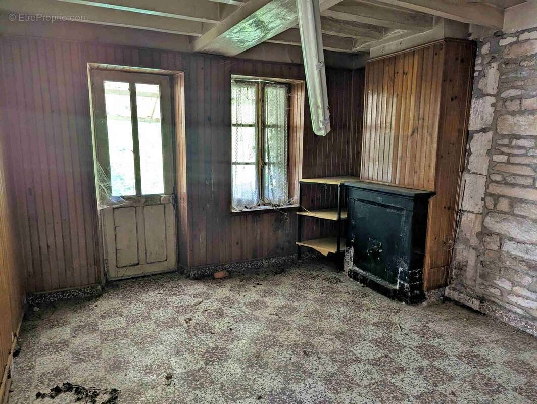 Maison 95 m² à Courson-Les-Carrieres  - photo 8