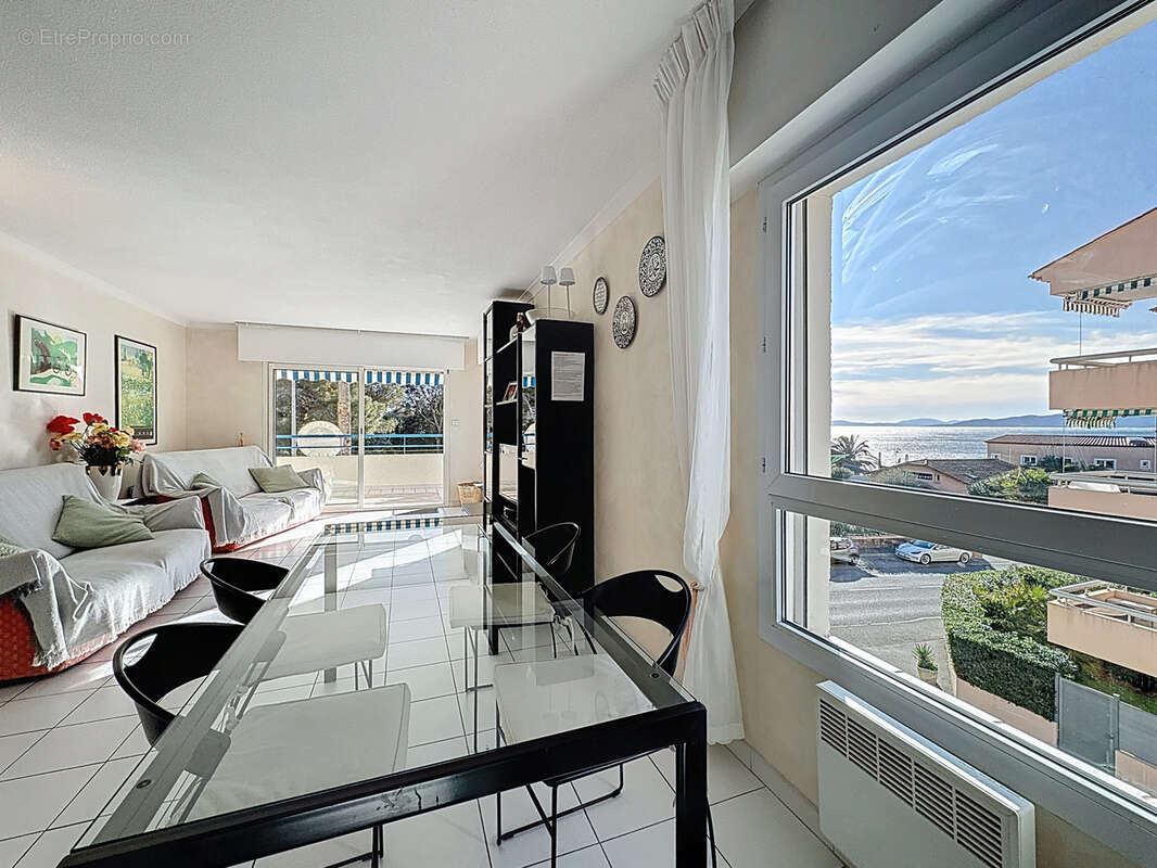 Appartement à SAINT-RAPHAEL