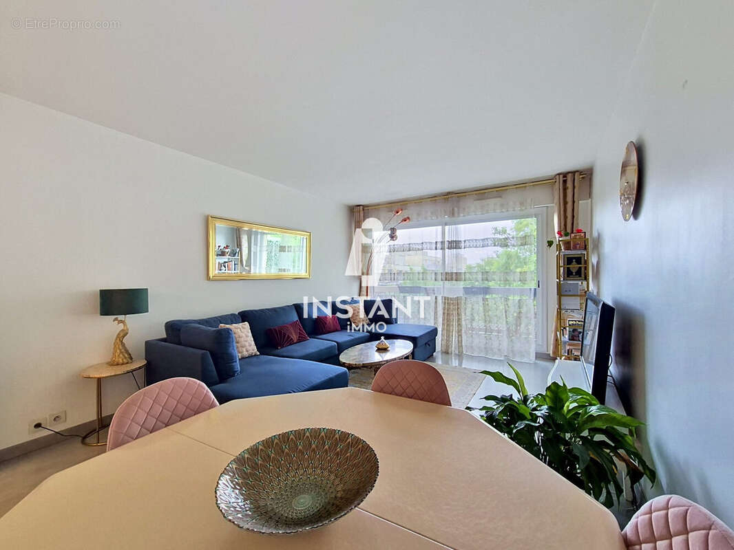 Appartement à MAISONS-ALFORT