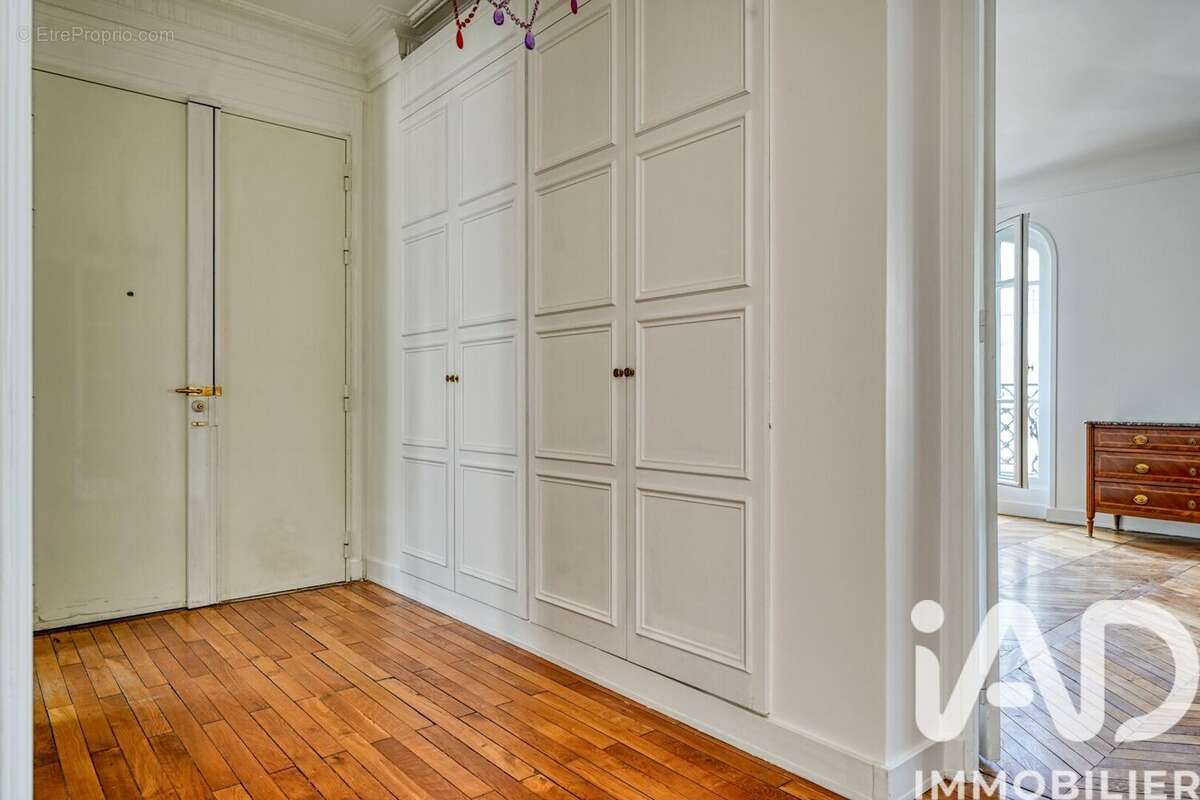 Photo 2 - Appartement à PARIS-17E