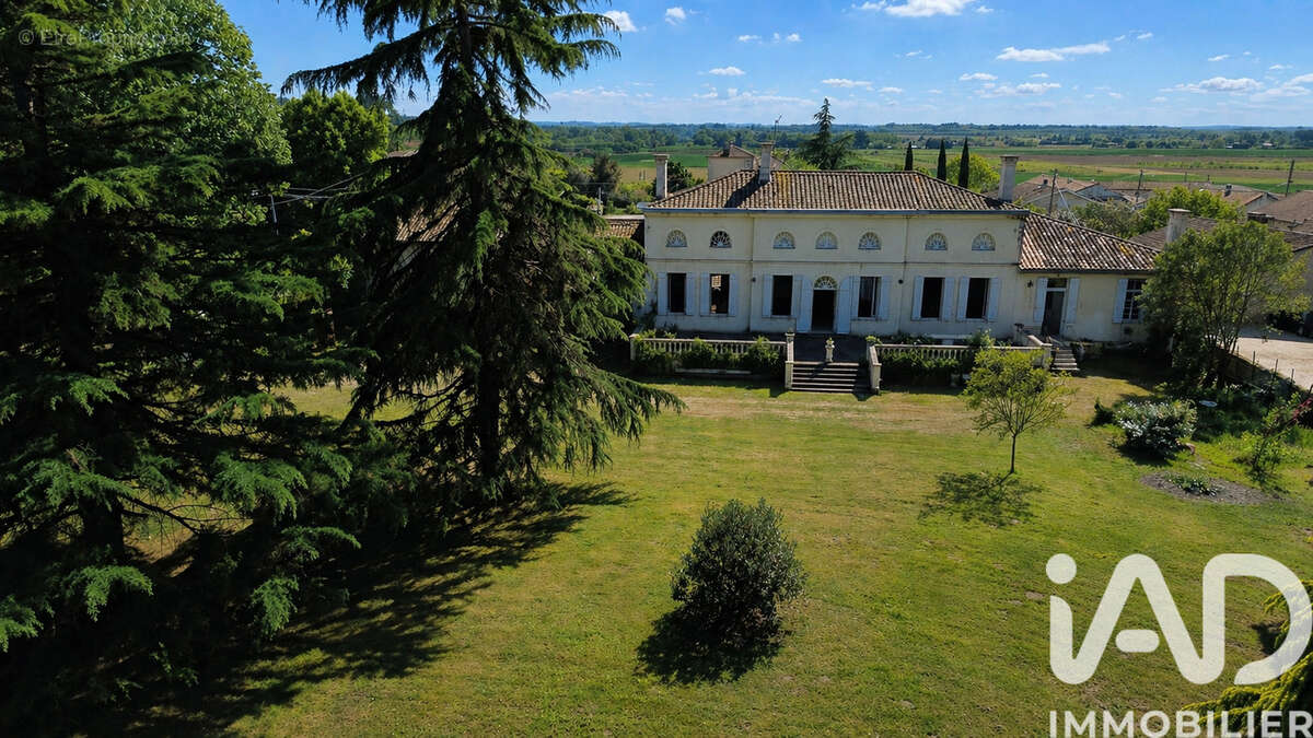 Photo 2 - Maison à LAMOTHE-LANDERRON