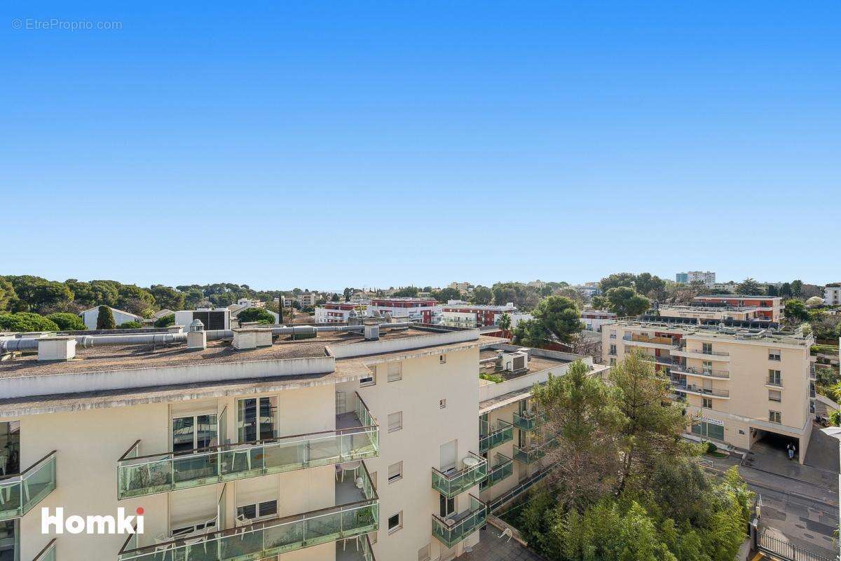 Antibes – Dernier étage – Duplex 4 pièces lumineux avec grande terrasse et double garage fermé - photo 15