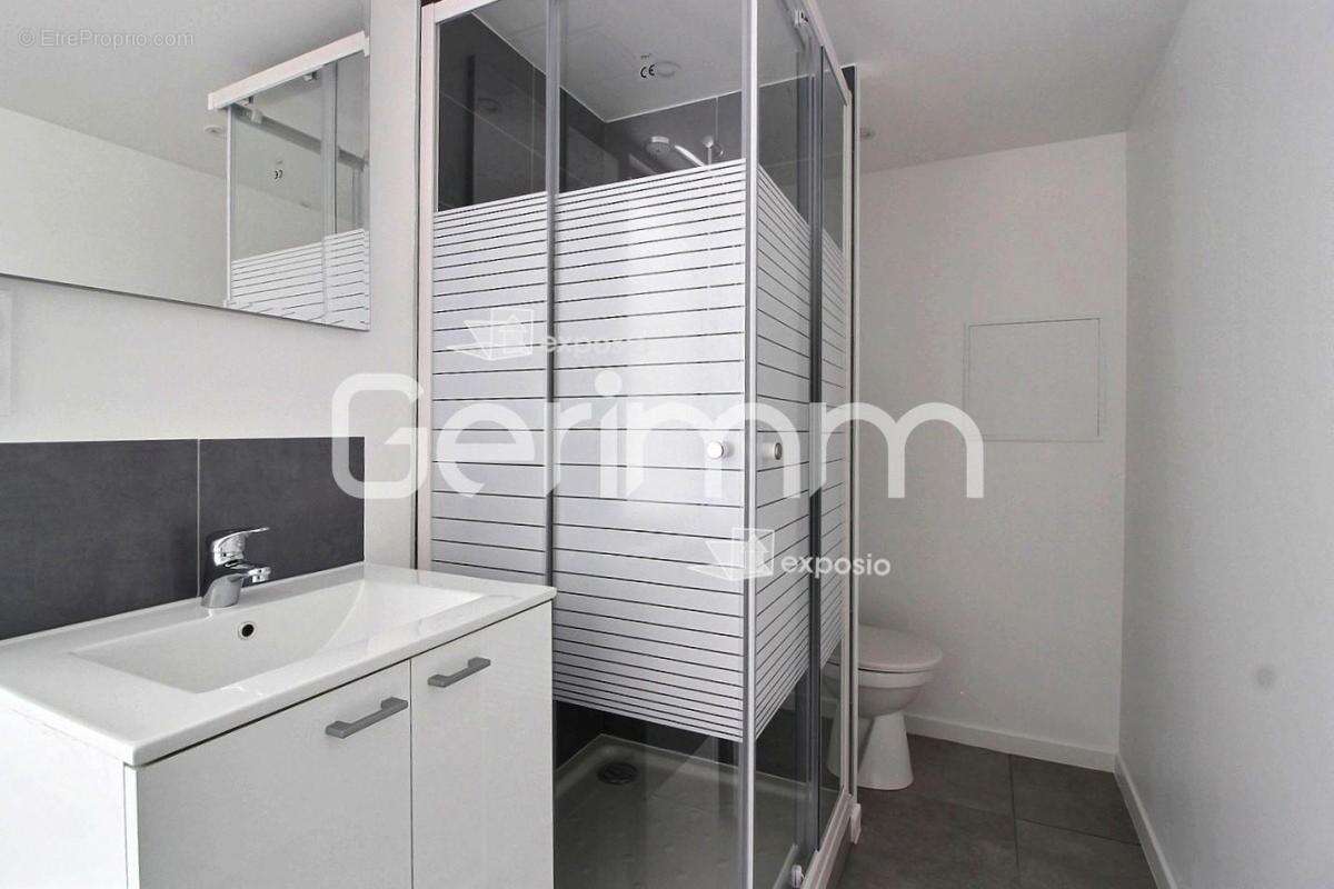 Appartement à SAINT-MARTIN-D&#039;HERES