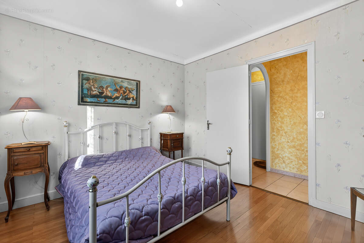 Appartement à AIX-LES-BAINS