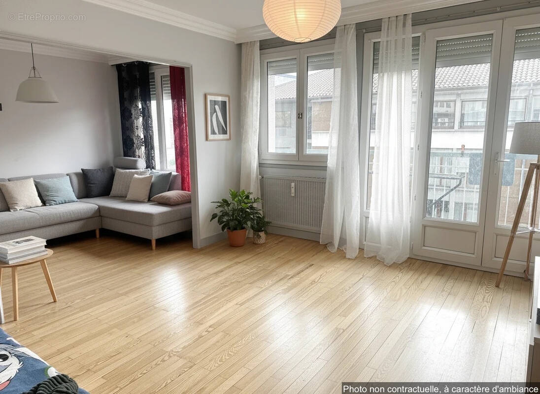 Appartement à SAINT-ETIENNE