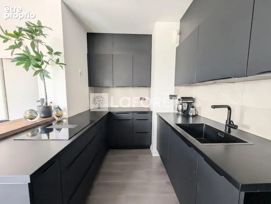 Appartement 3 pièces 80 m² avec terrasse 60 m² - Métro Coteaux Beauclair - Rosny-sous-Bois - photo 5