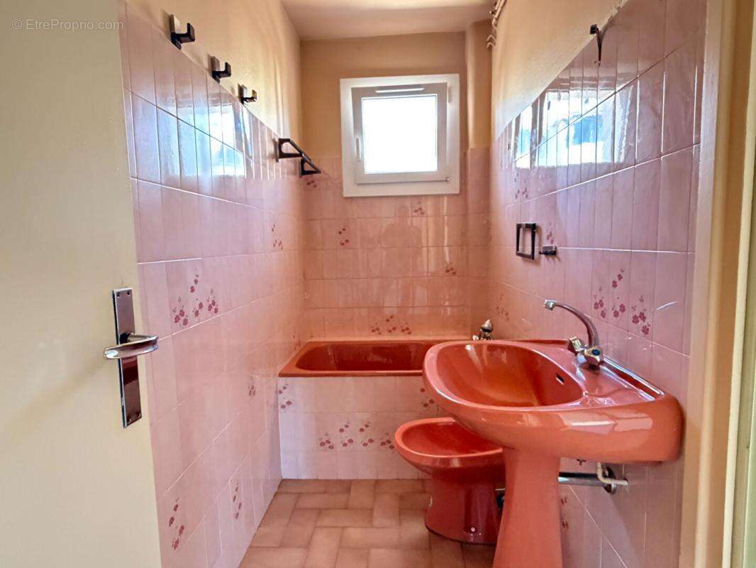 Appartement à LYON-8E