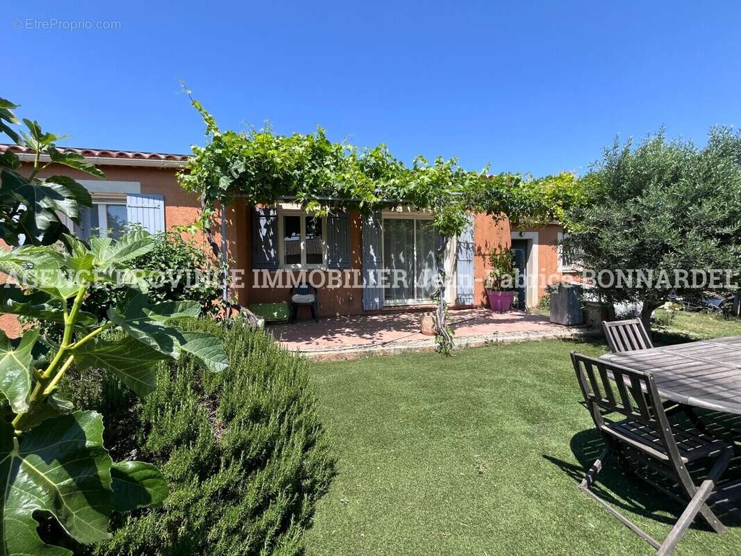 Maison 97 m² à Suze-La-Rousse  - photo 15