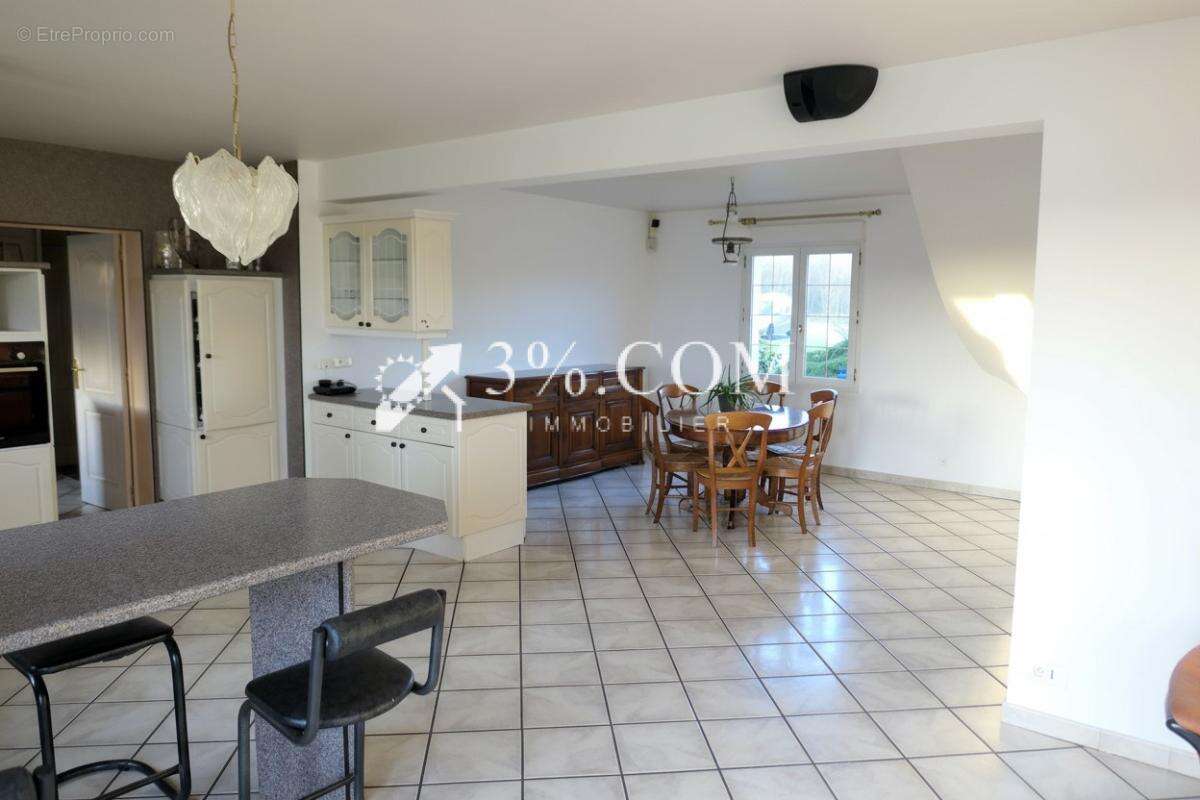 Maison à SAINT-NICOLAS-D'ALIERMONT