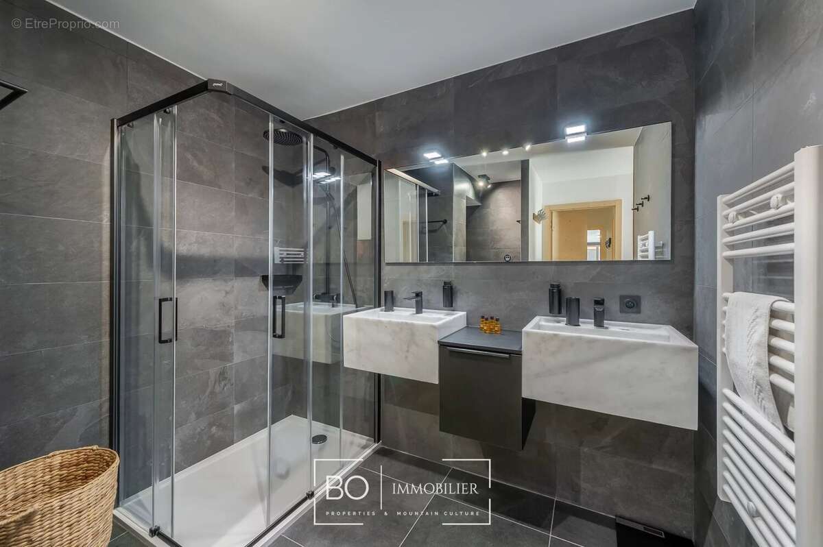 Appartement à CHATEL