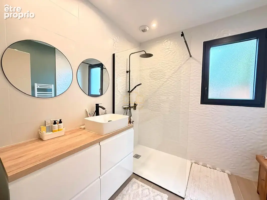 Maison contemporaine avec piscine, studio et garage à vendre à Salles - photo 10