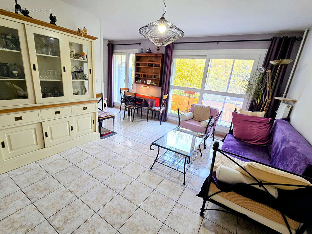Appartement à TREMBLAY-EN-FRANCE