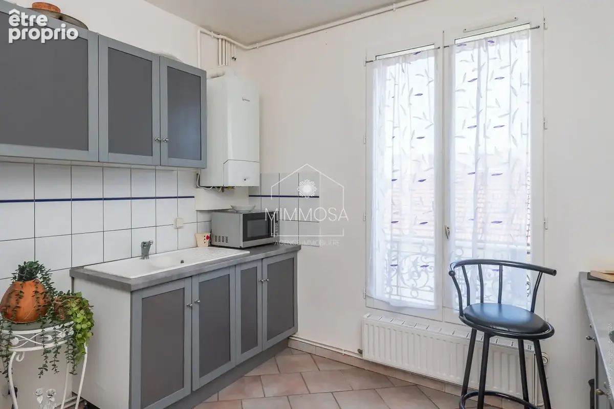 Appartement 77 m² à Les Pavillons-Sous-Bois  - photo 8