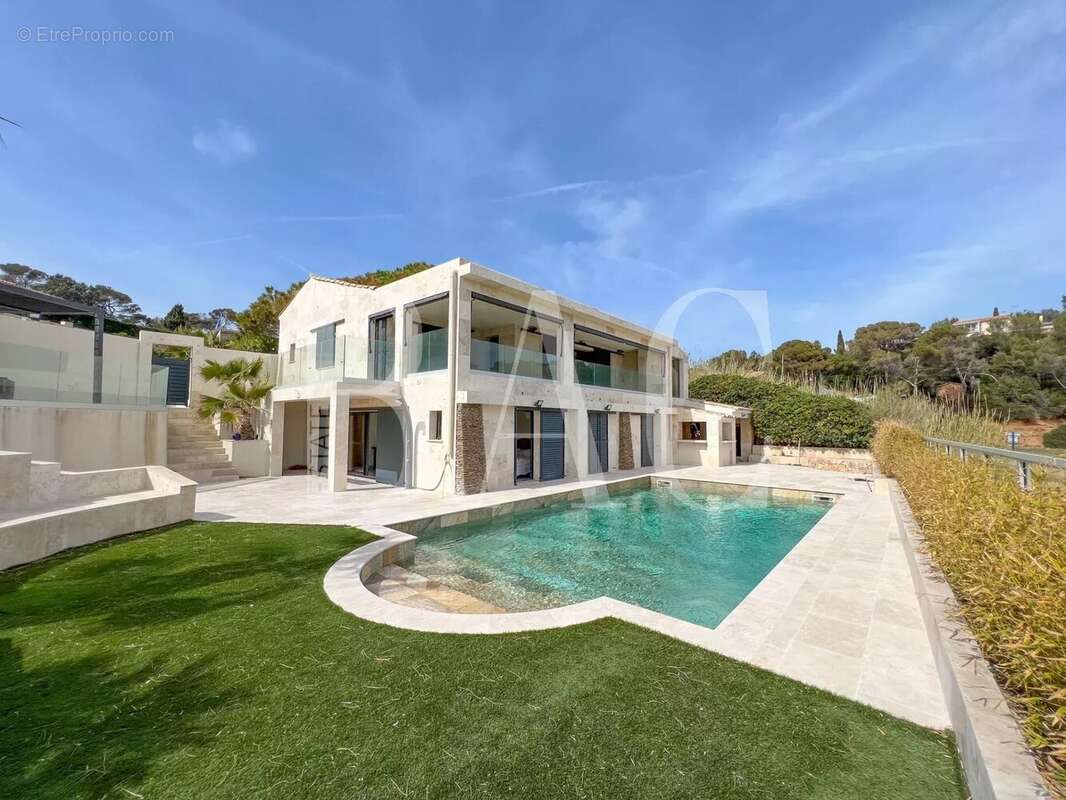 Villa pieds dans l'eau - photo 6
