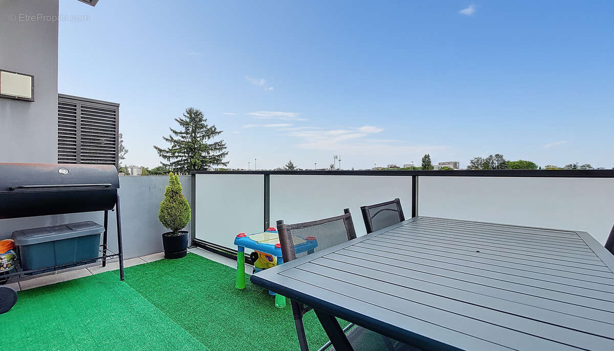 Appartement à SAINT-PRIEST