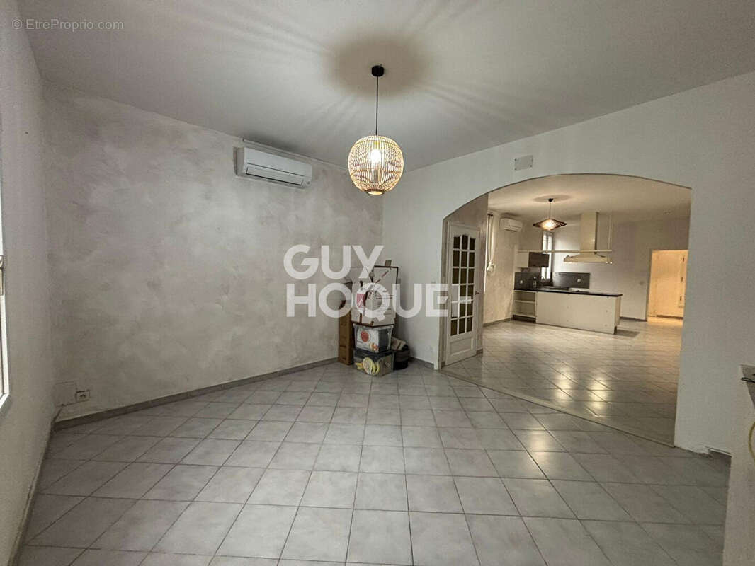 Maison à CUXAC-D'AUDE