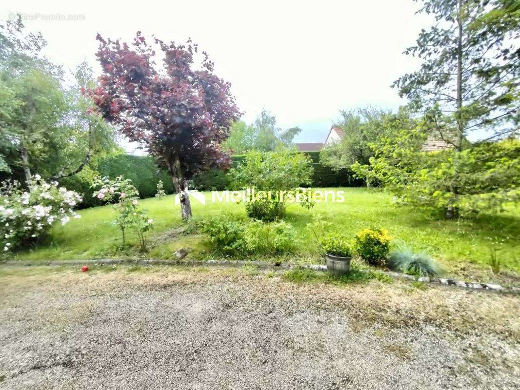 Maison individuelle 141 m² sur sous-sol, terrain de 1013 m² - photo 16