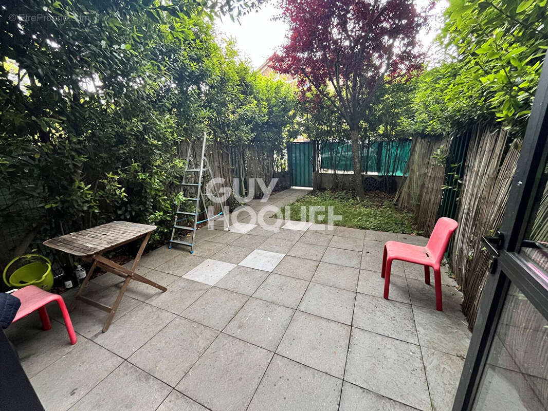 Appartement à GARCHES