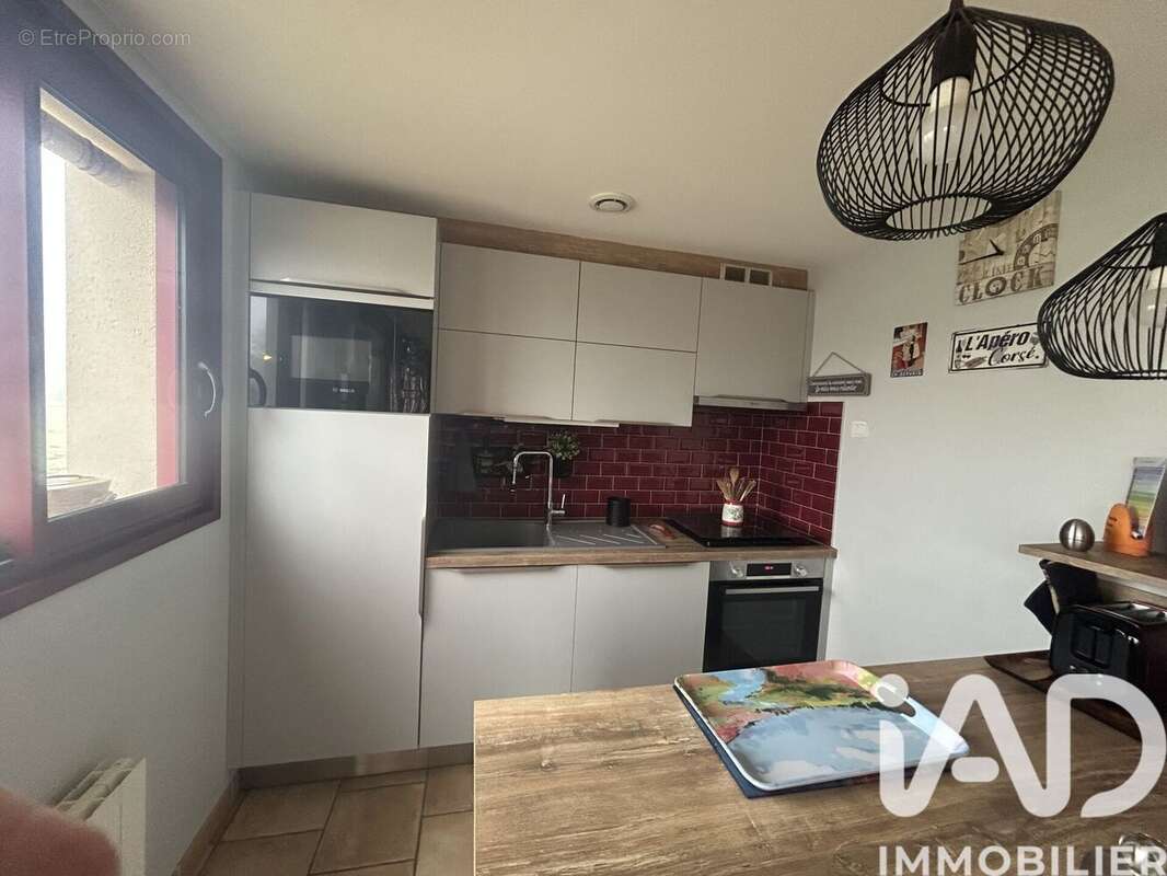 Maison 88 m² à Viglain  - photo 7