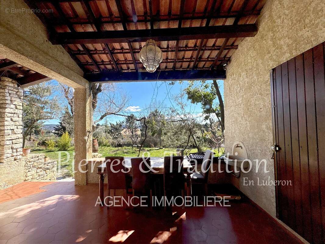 Exclusivité ! Maison avec terrain attenant et piscine dans quartier calme de Reillanne - photo 12