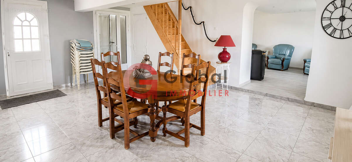 Maison familiale au calme avec grand terrain - photo 3