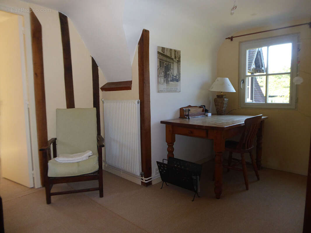 Maison à PONT-L&#039;EVEQUE