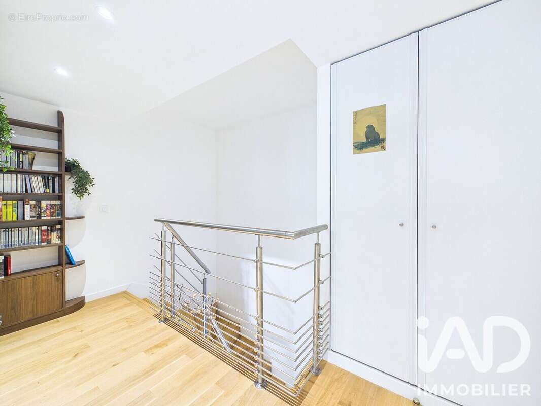 Photo 9 - Appartement à BOURG-LA-REINE