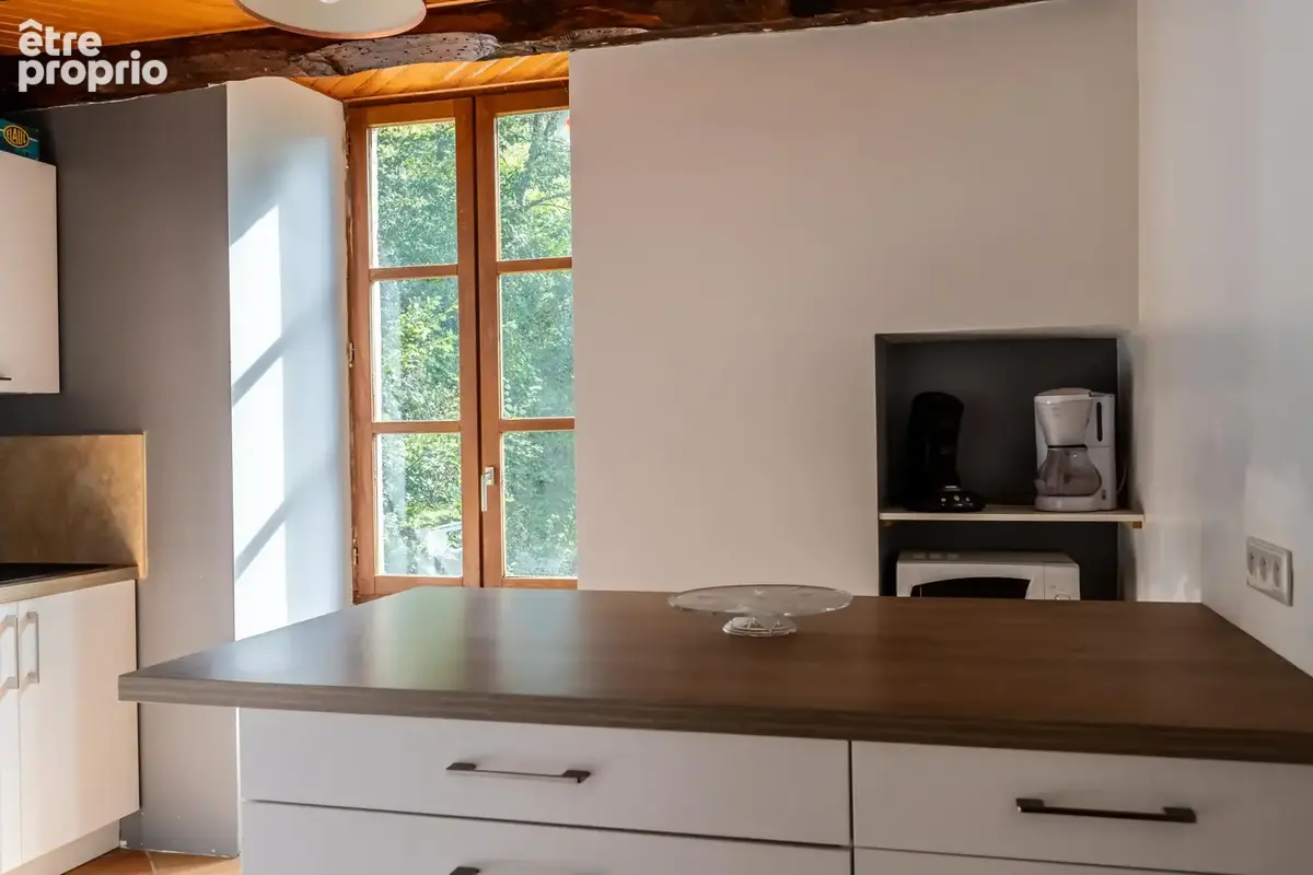 Maison de campagne avec pigeonnier attenant et dépendances - photo 11