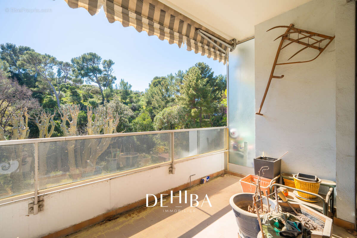 Appartement à MARSEILLE-8E