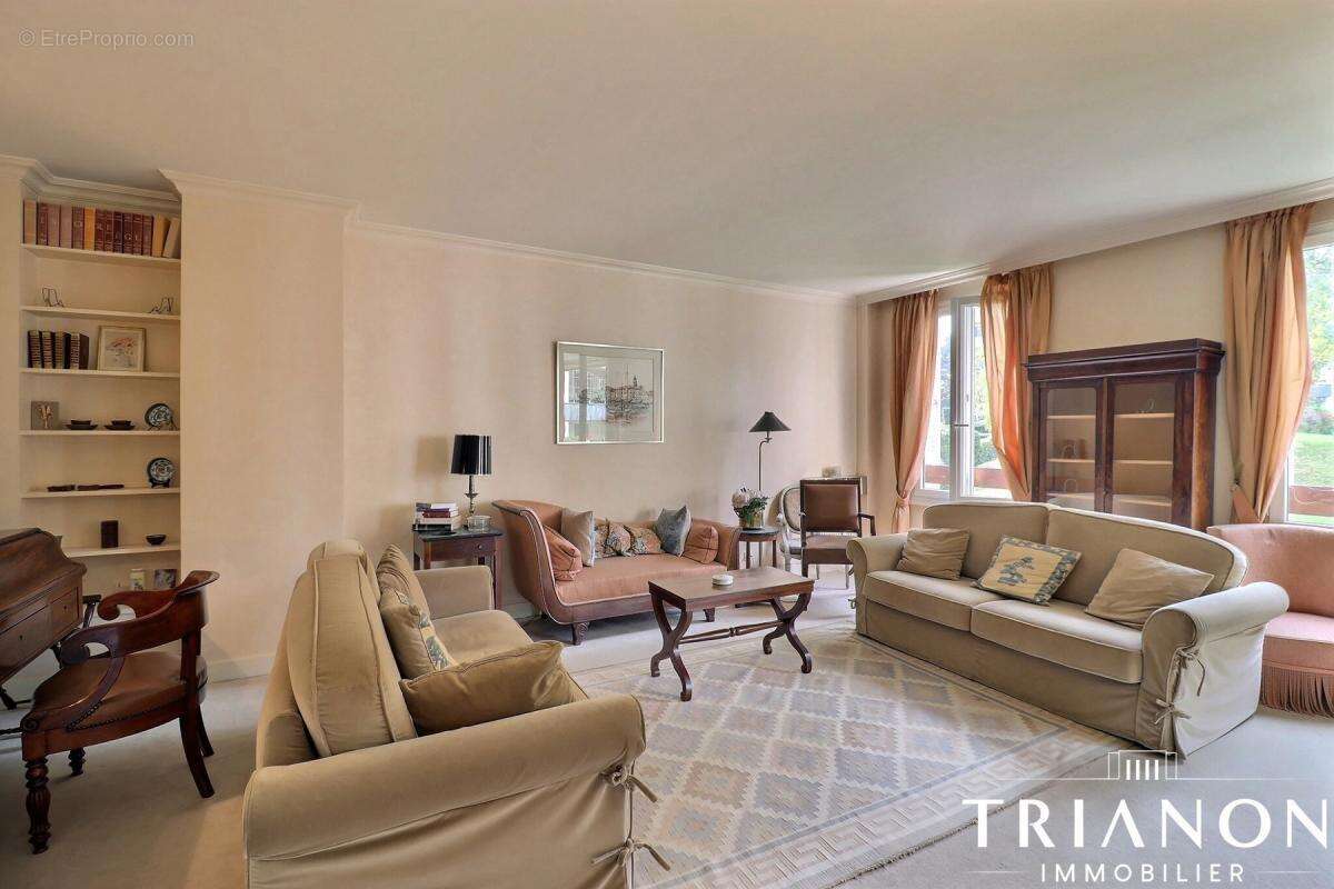 Appartement à LOUVECIENNES