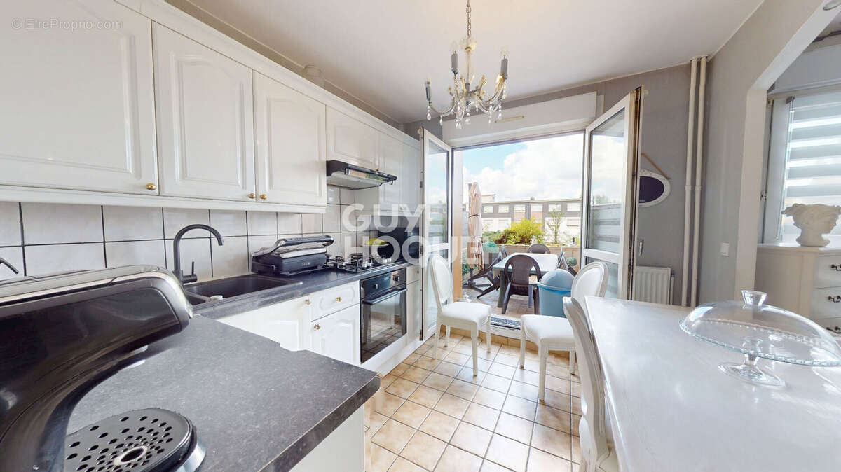 Appartement 4 pièce(s) 70 m2 à Saint Avold - photo 8