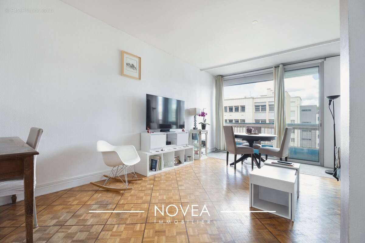 Appartement à LYON-6E