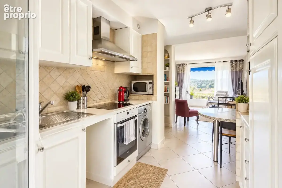 Nice "mont boron" - 3p 60m²  balcons  cave  parking - photo 6