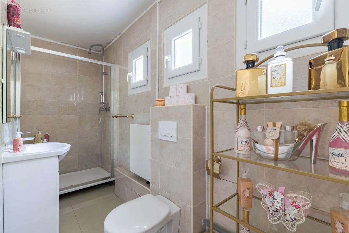 Maison de 7 pièces de 120 m² à Saint-Brice-sous-Forêt - photo 13