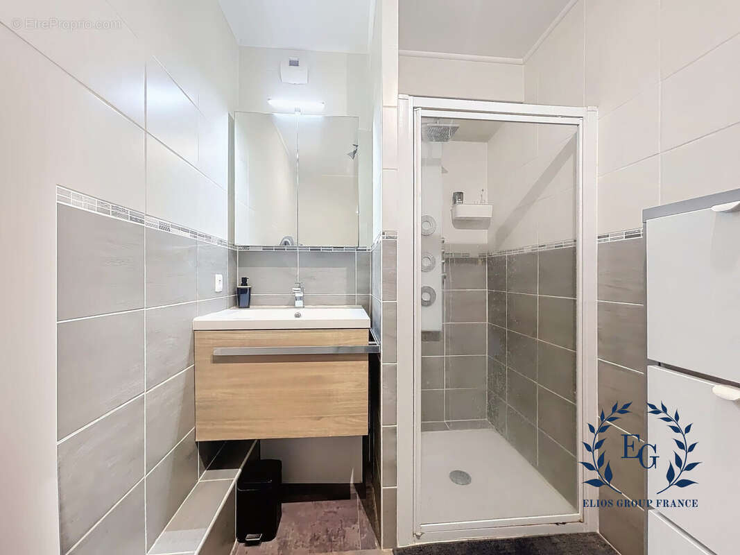 Appartement à PUGET-SUR-ARGENS