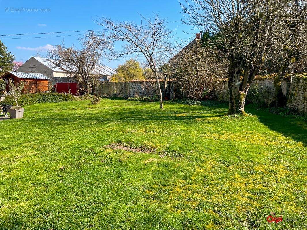Maison à TREILLES-EN-GATINAIS