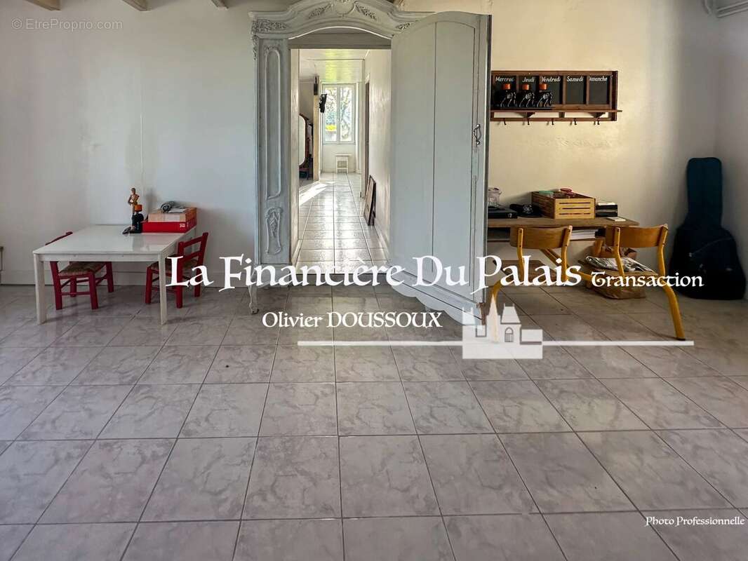 Maison à MESCHERS-SUR-GIRONDE