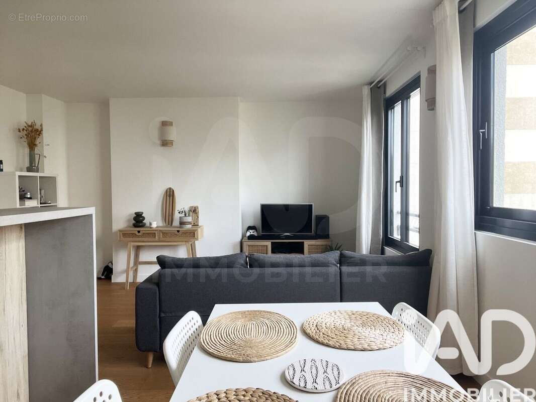 Photo 3 - Appartement à PUTEAUX
