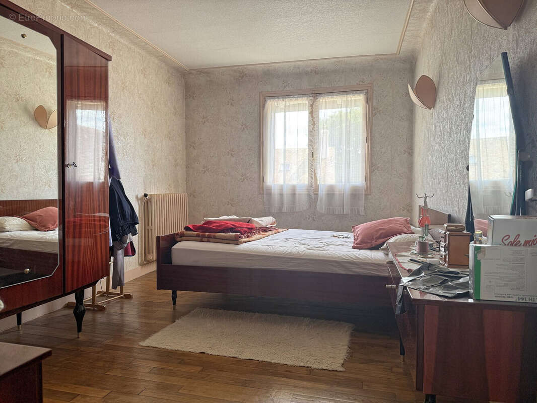 Maison 108 m² à Saint-Remy-Sur-Avre  - photo 9